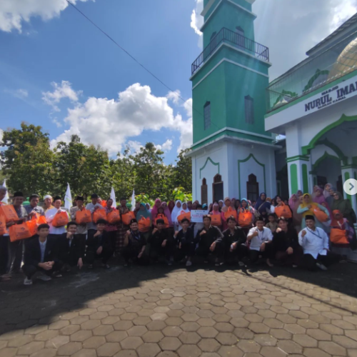 Berbagi Paket Cinta Keluarga – Kamal, Bulu, Sukoharjo